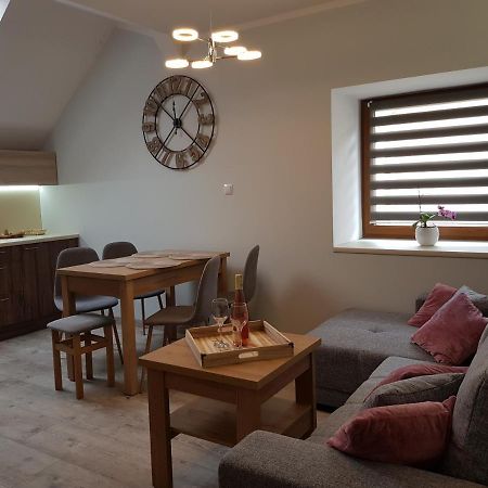 Apartament Komarno II イェレニャ・グーラ エクステリア 写真